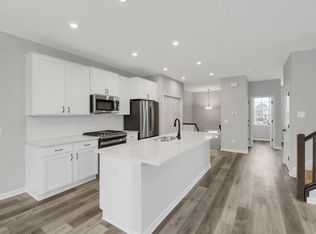 7600 Cody Ln, Inver Grove Heights, MN 55076