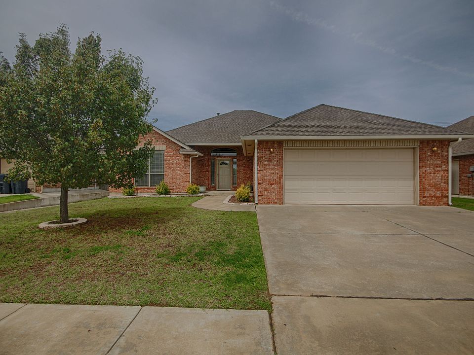 1st image of 16109 Stepping Stone Ln