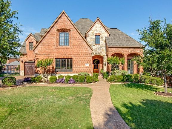2nd image of 707 Winding Bend Cir