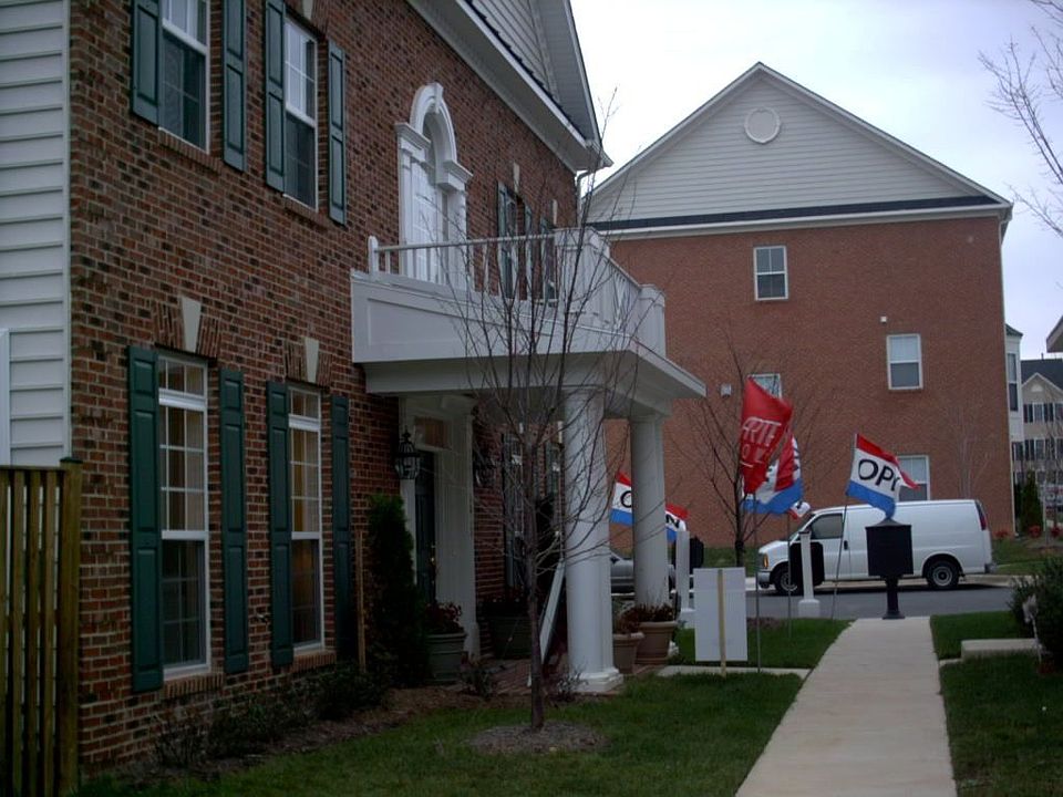 1st image of 5013 Softwood Ln