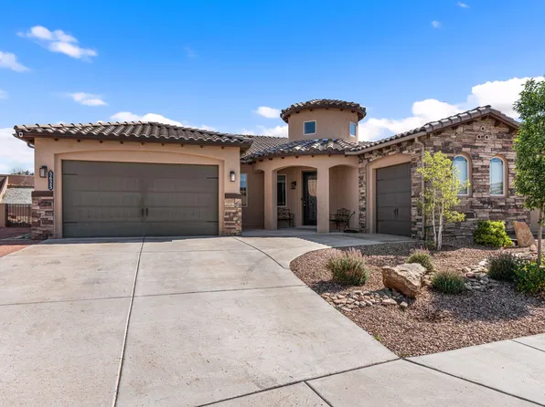 5625 Pikes Peak Loop NE, Rio Rancho, NM 87144