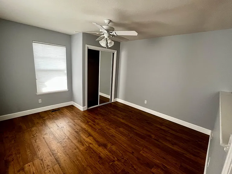 1727 Victorian Point — Photo 17