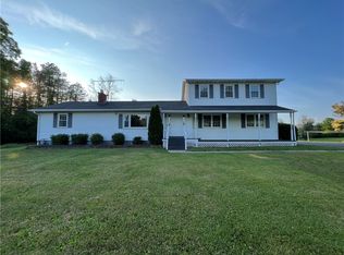 565 W River Rd, Waterloo, NY 13165