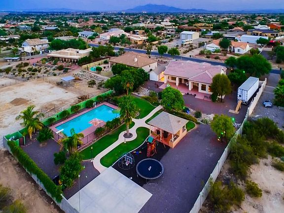 20002 W Colter St-large-007-31-Exterior