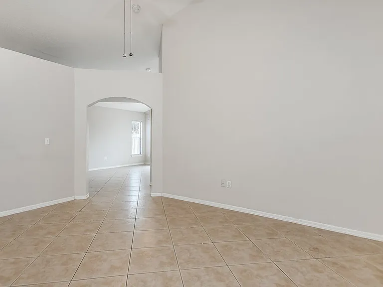 10832 Rushwood Way — Photo 5