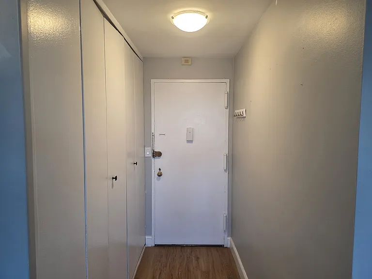 7100 Boulevard East #7 — Photo 7