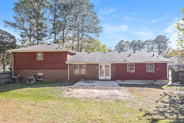 2137 Hartridge Dr — Photo 17