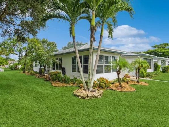 1230 S Drive Way #A, Delray Beach, FL 33445