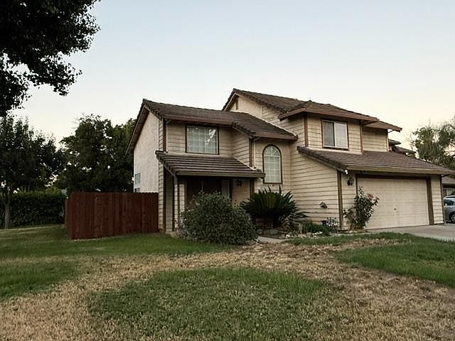 2nd image of 804 Salina Dr