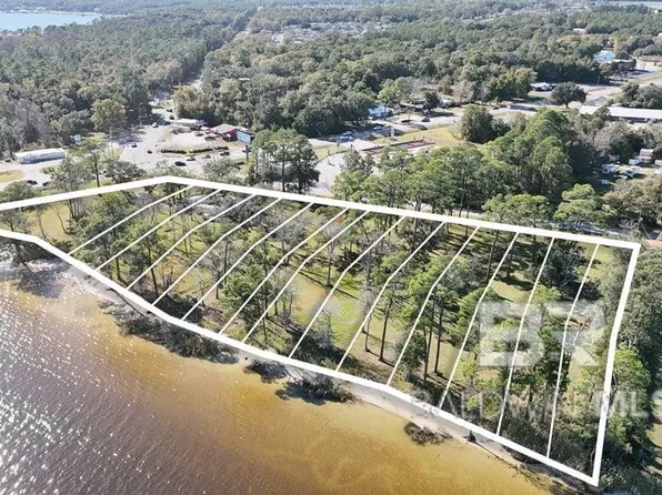 12580 6th St, Lillian, AL 36549