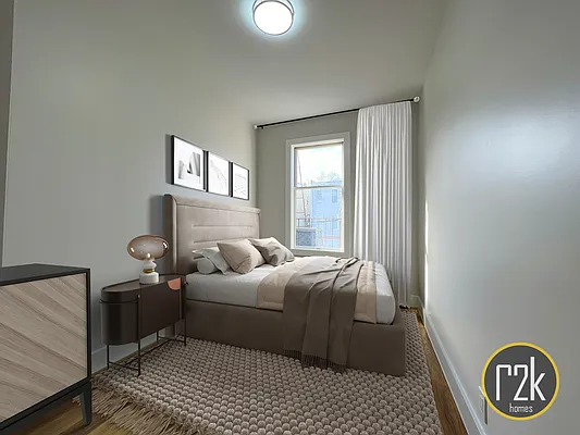 Rented by Realty 2000 Corp | media 3