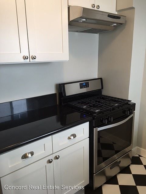 1st image of 227 Union Pl APT 15