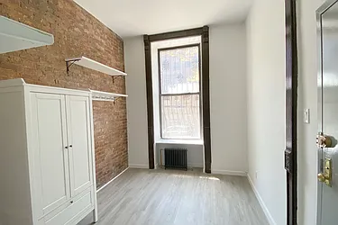 Rented by Nest Seekers International