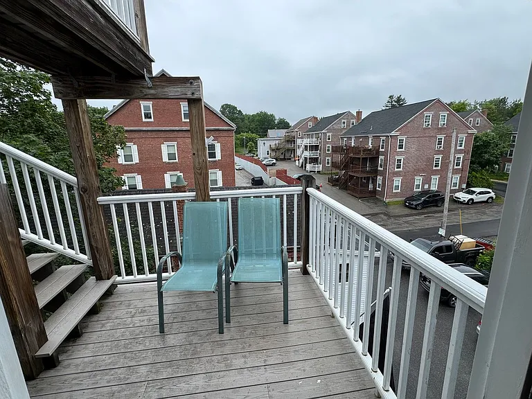 717 Main St — Photo 13