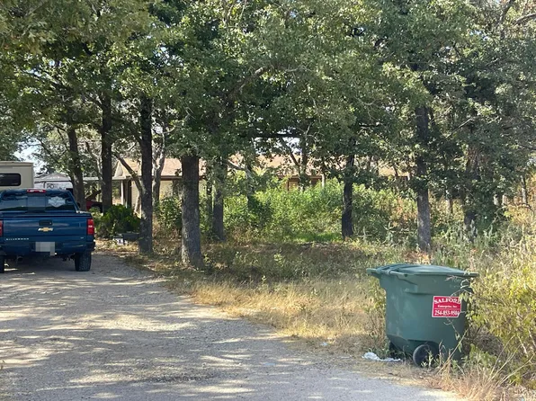1843 Highway 31, Axtell, TX 76624