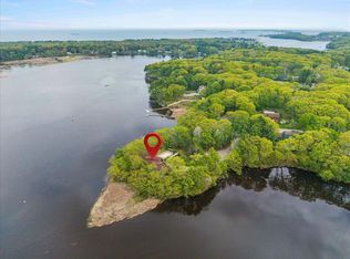 22 Crestwood Drive, Biddeford, ME 04005