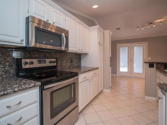 5th image of 31 W La Quinta Ct