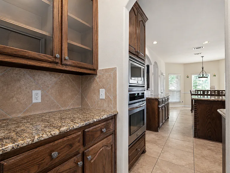 11637 Gatesville Dr — Photo 11