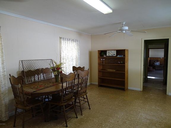 3rd image of 4416 Catahoula Hwy