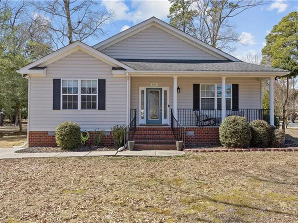 300 Hunter Way, Smithfield, VA 23430