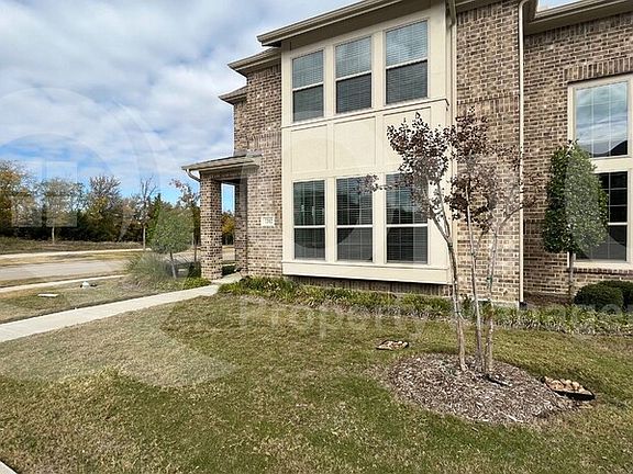 3rd image of 7212 Sideoats Gama St