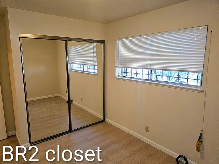 905 E 24th St #A — Photo 10
