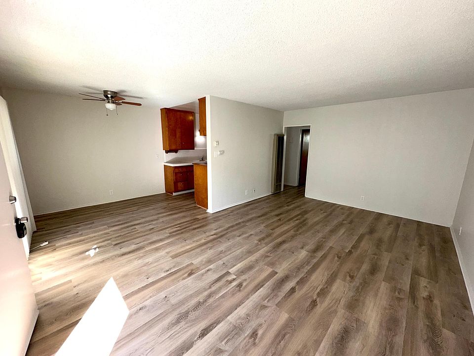 1st image of 4122 Deeboyar Ave #2