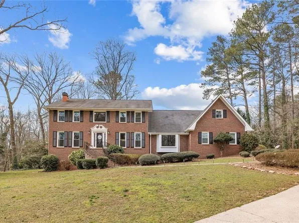6268 Old Stone Mountain Rd, Tucker, GA 30087