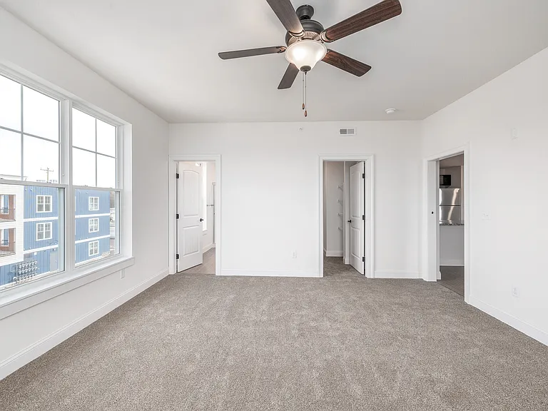 The Residences at LeMoyne Manor — Photo 4