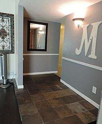 2nd image of 2620 Meadowview Dr