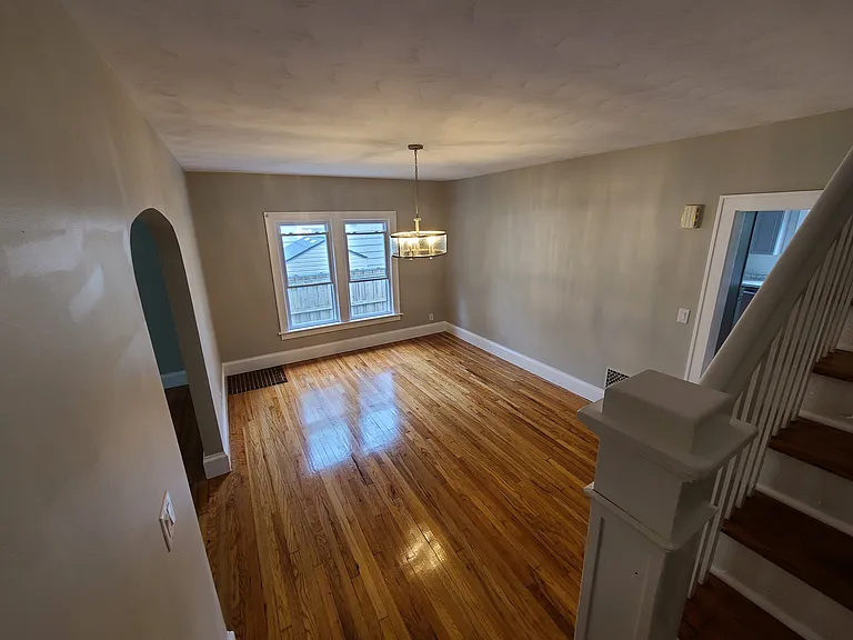 1114 N Madison St — Photo 10