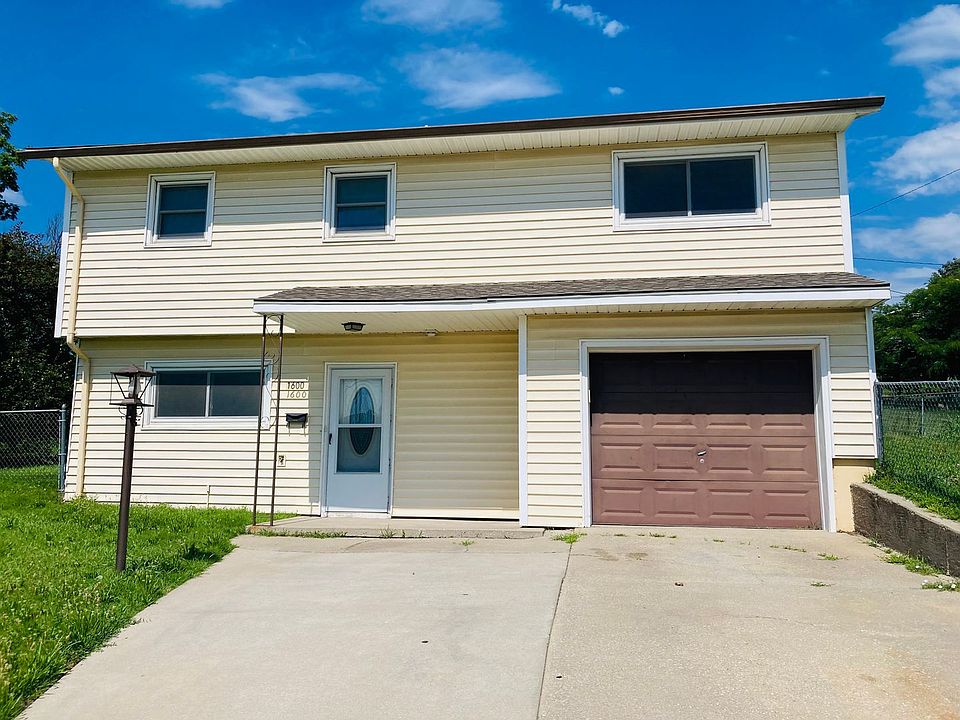 1st image of 1600 Rockwell Dr