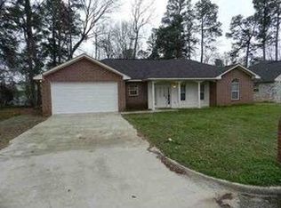 38 Buena Vista Dr, Marshall, TX 75670
