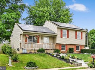 101 Foxchase Dr, Elizabethtown, PA 17022