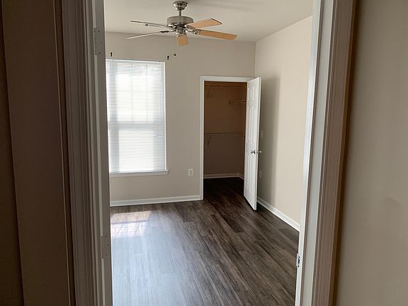 5th image of 11395 Aristotle Dr