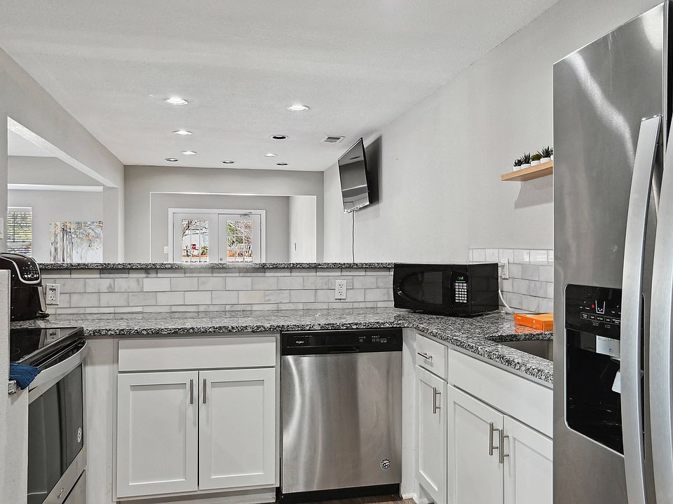 1st image of 5029 Cherrycrest Ln #6632B