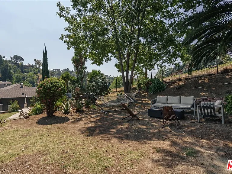 1130 El Paso Dr — Photo 26