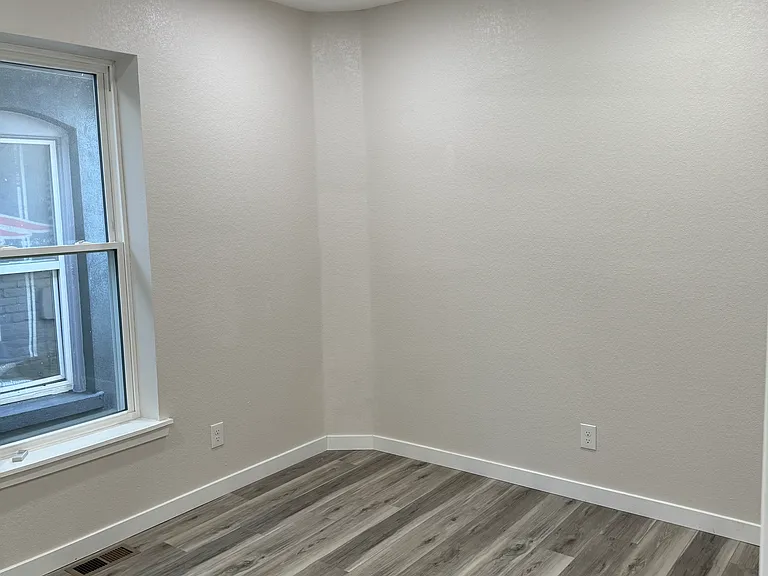 4430 Columbine St — Photo 12