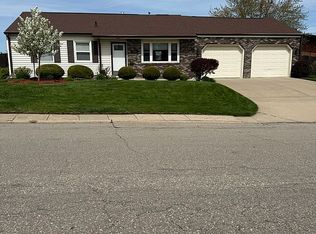 2410 Linwood St SW, Cedar Rapids, IA 52404