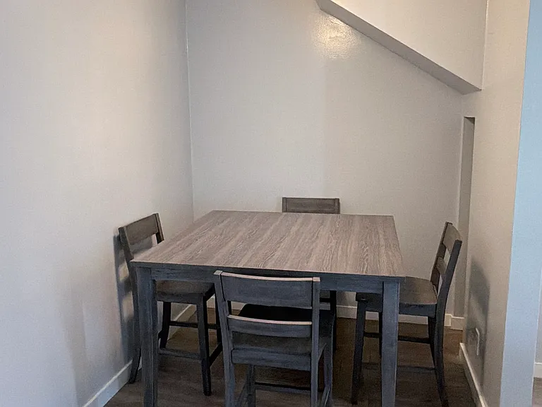 6040 Barton Ave #103 — Photo 5