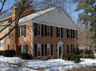 11870 Abercorn Ct, Reston, VA 20191