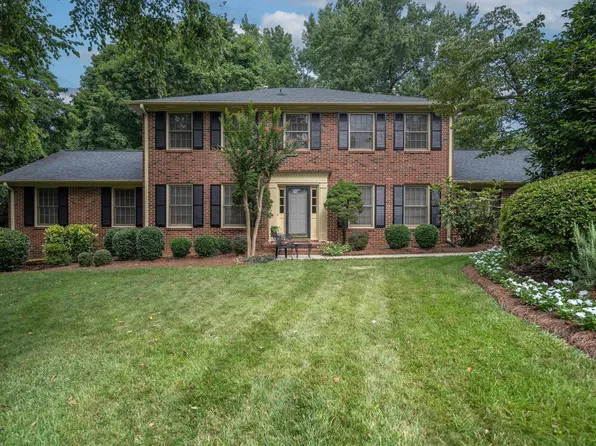 402 Stone Ridge Rd, Greer, SC 29650