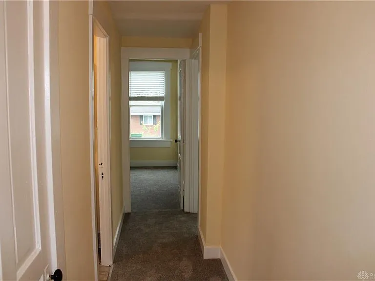243 Oak St — Photo 11