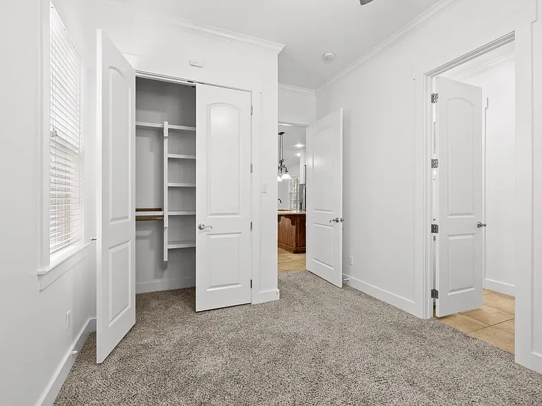 1607 Chelsea Ln — Photo 27