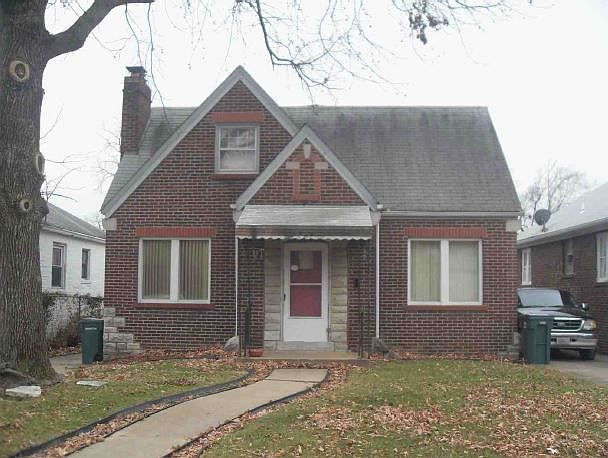 1st image of 6524 Glenmore Ave