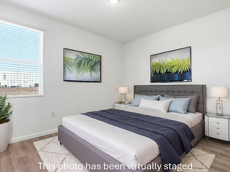 Venture Apartments — Photo 5