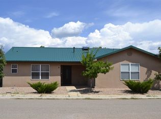 2 Camino Gemma, Pecos, NM 87552