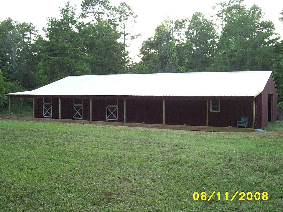 Refurbished 8 stall barn 8/08