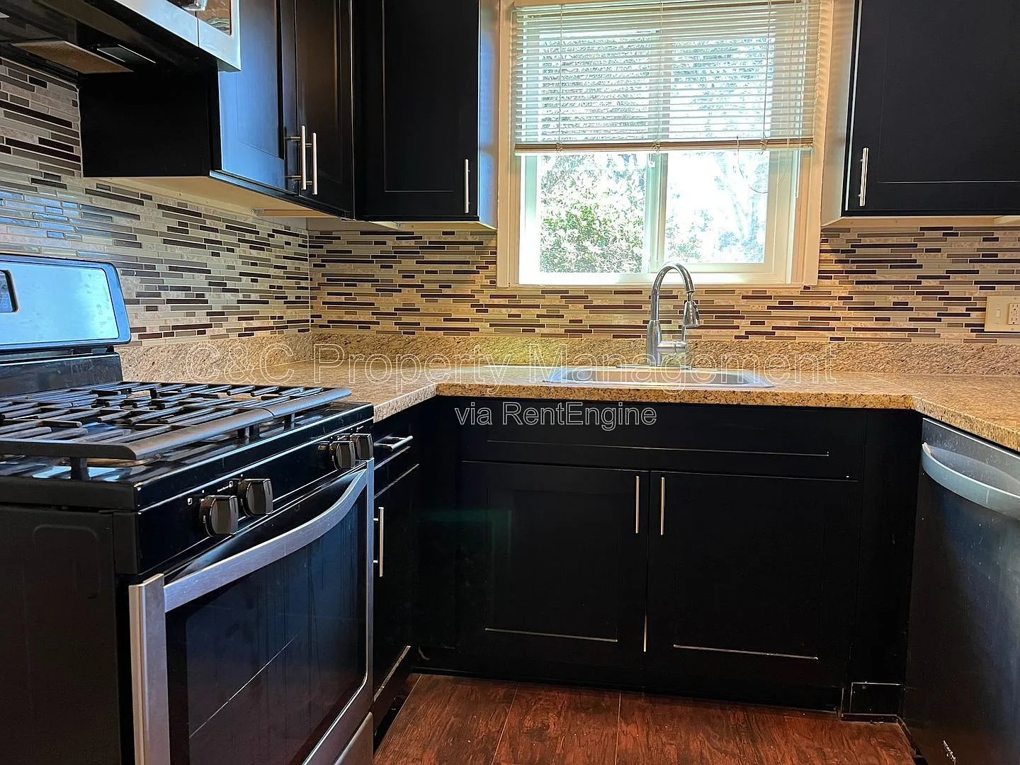 1 bed, 1.0 bath, 800 sqft, $2,695 — Photo 2