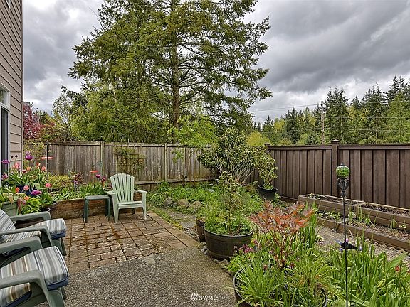 Beautiful garden oasis